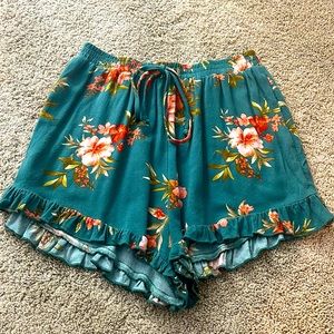 American Eagle flowy shorts